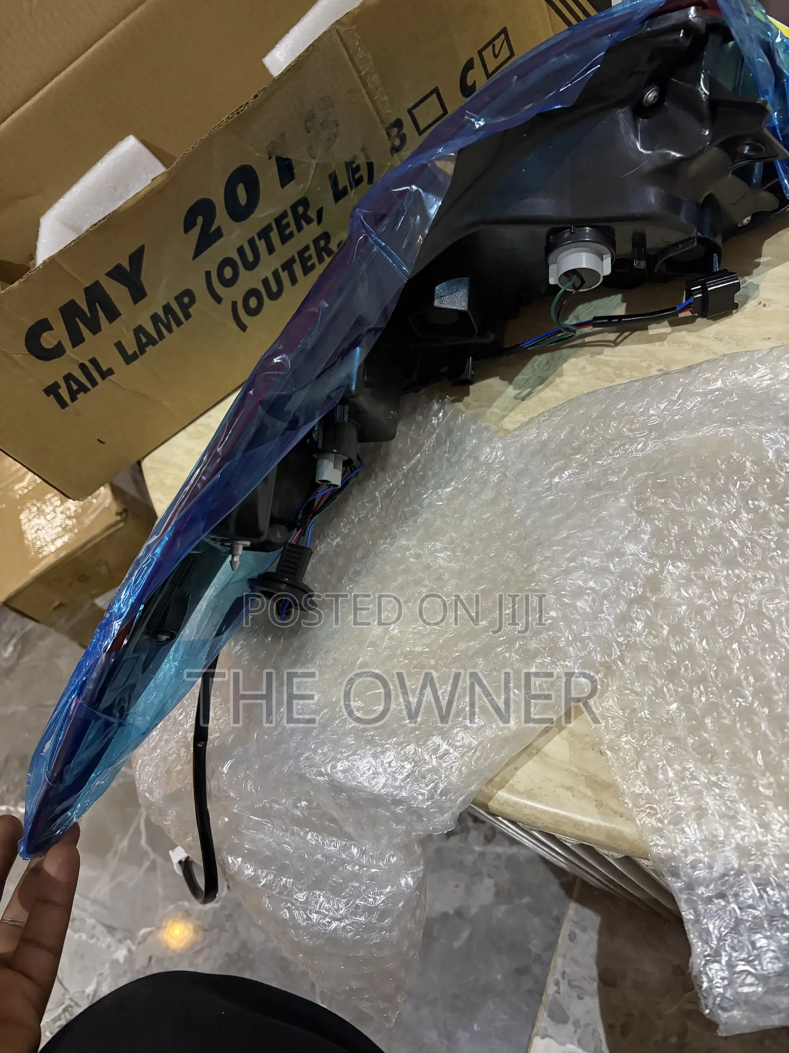2018 Toyota Camry Tail Light