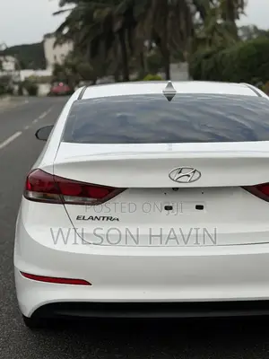 Hyundai Elantra SE 2018 White