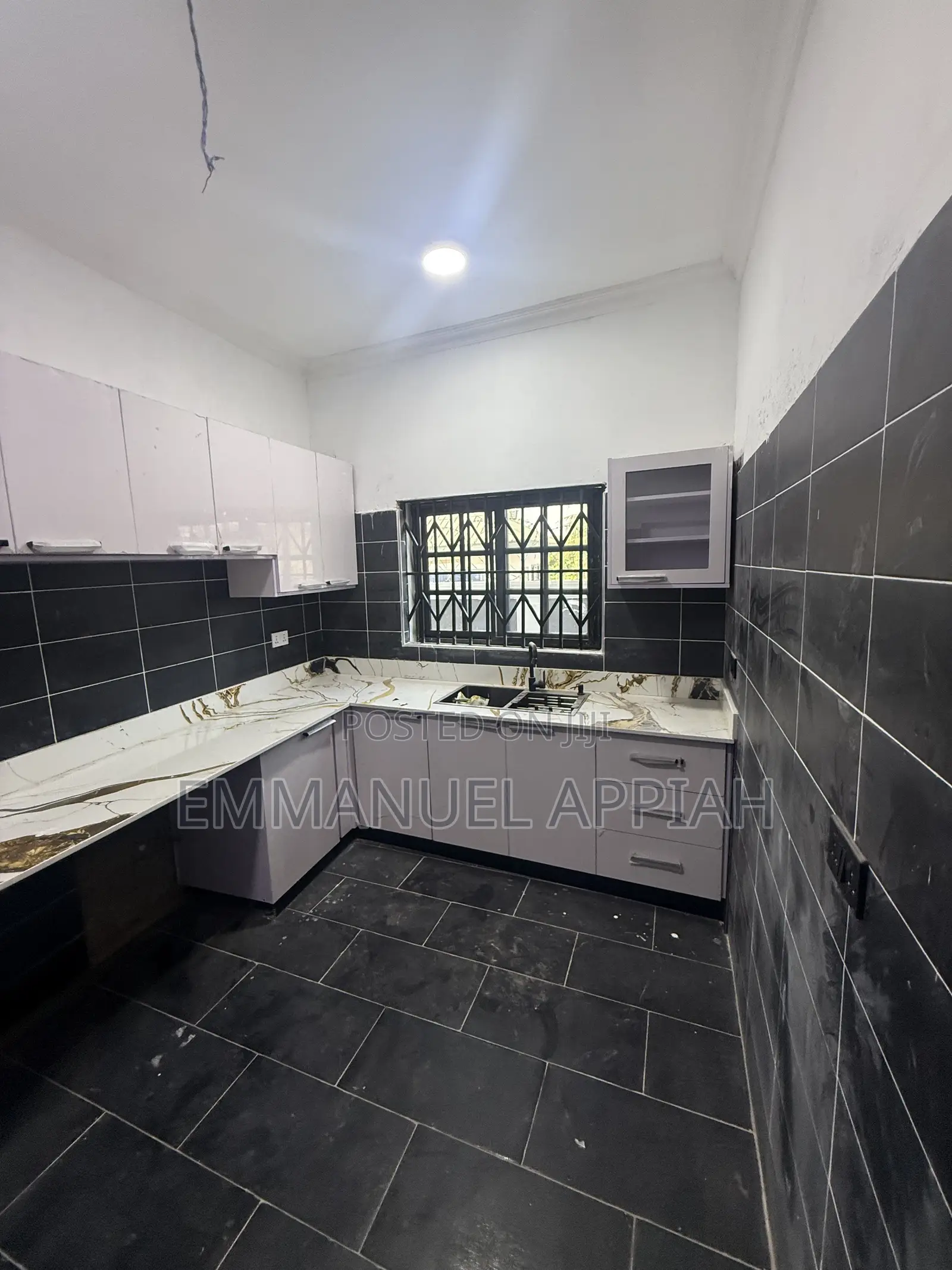 2bdrm House in Awoshei Onyinase, Awoshie for sale