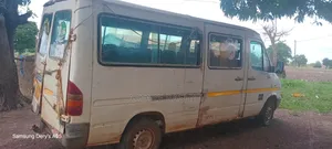 Mercedes-Benz Sprinter 2002 White