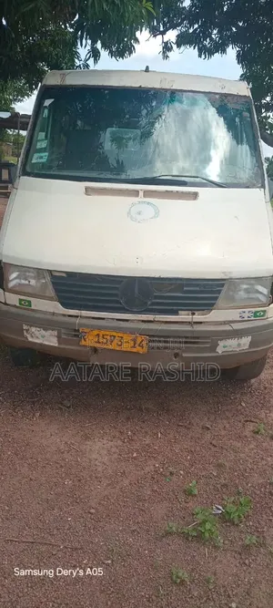 Mercedes-Benz Sprinter 2002 White