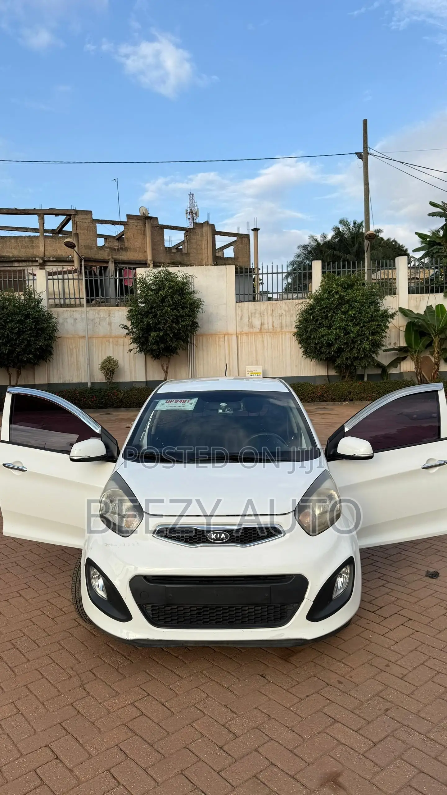 Kia Morning 2015 White
