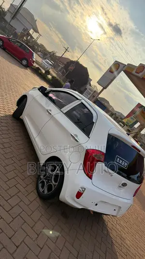 Kia Morning 2015 White