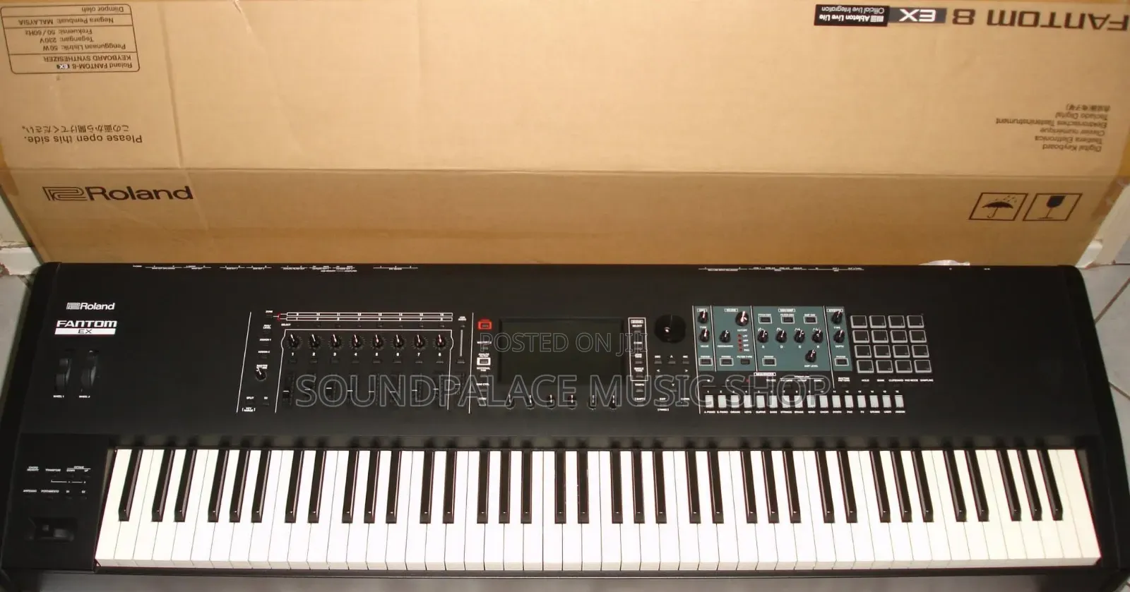 Roland Fantom 8 EX 88-Key Music Workstation Keyboard Synthesizer