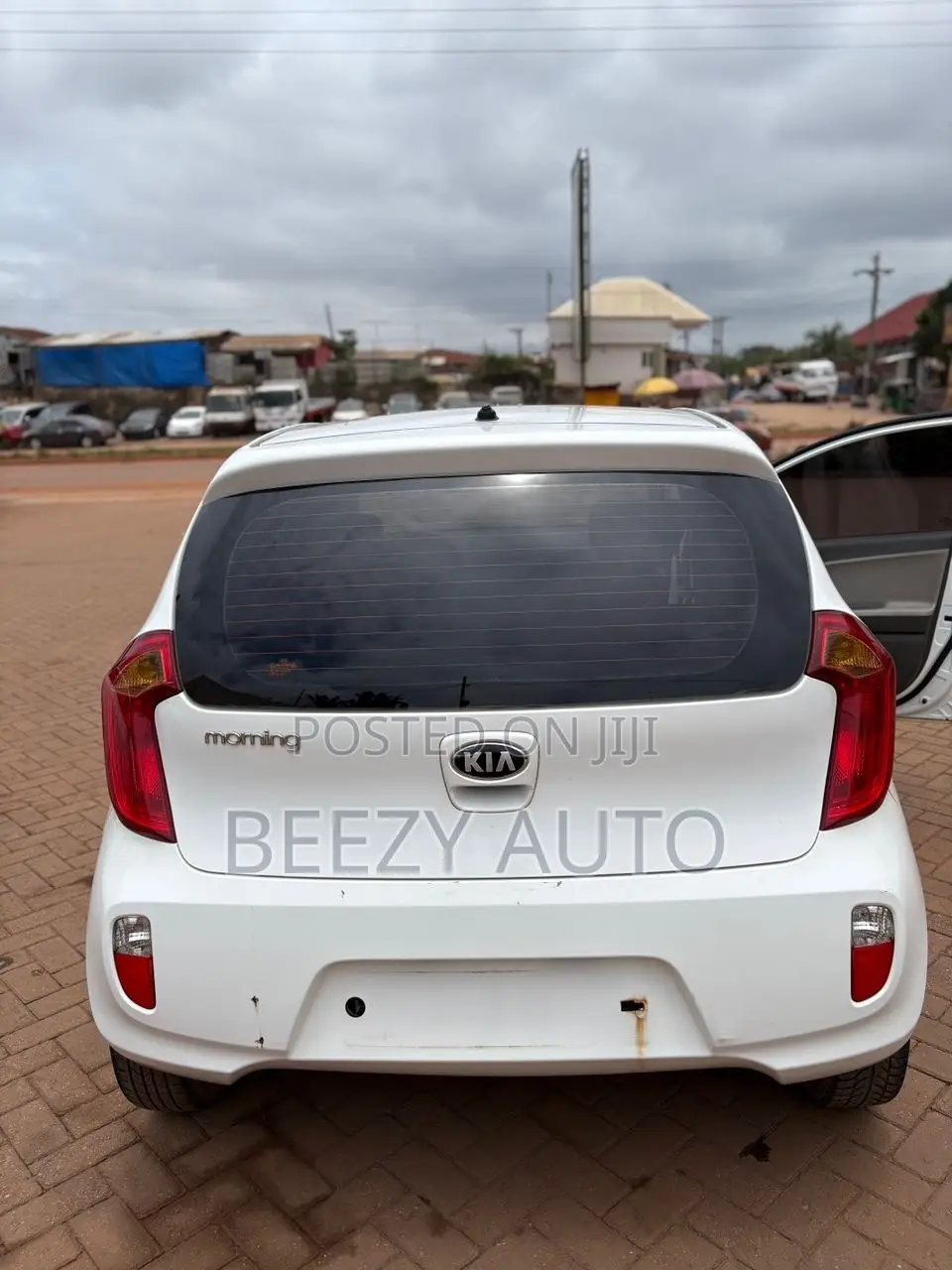 Kia Morning 2015 White
