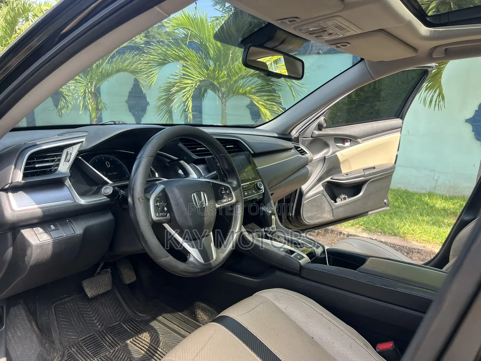 Honda Civic Touring 4dr Sedan (1.5L 4cyl) 2017 Black