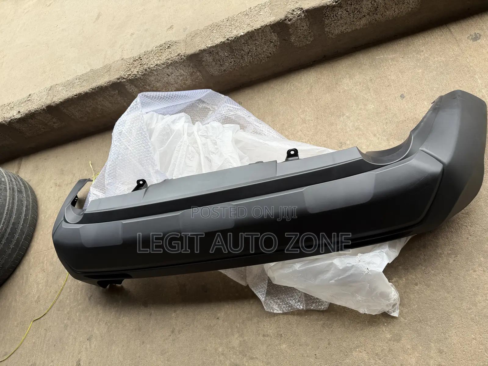 Mitsubishi Outlander 2022,2023,2024,2025, Back Bumper Lower Available