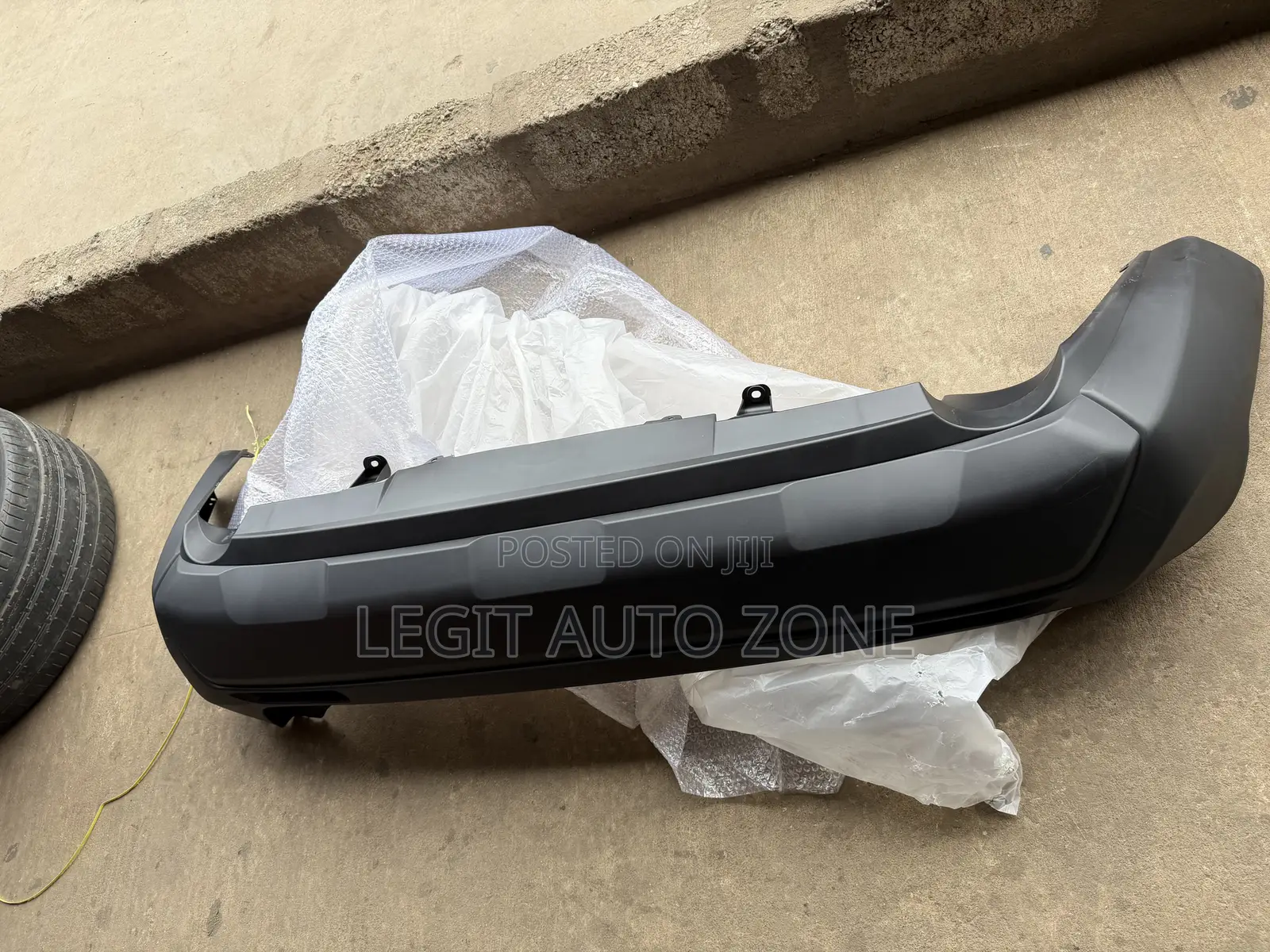 Mitsubishi Outlander 2022,2023,2024,2025, Back Bumper Lower Available