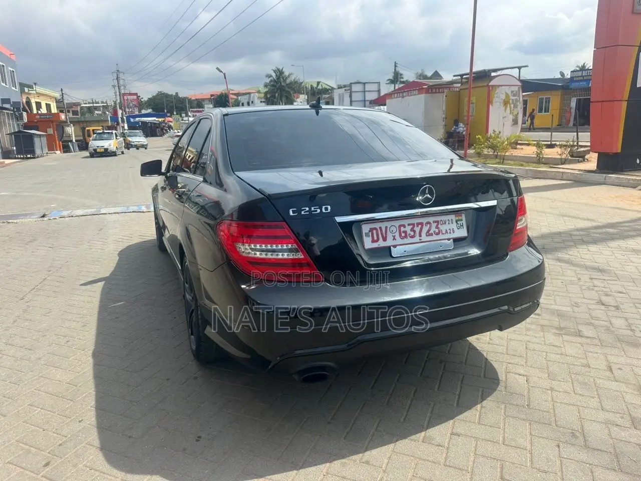 Mercedes-Benz C250 2014 Black
