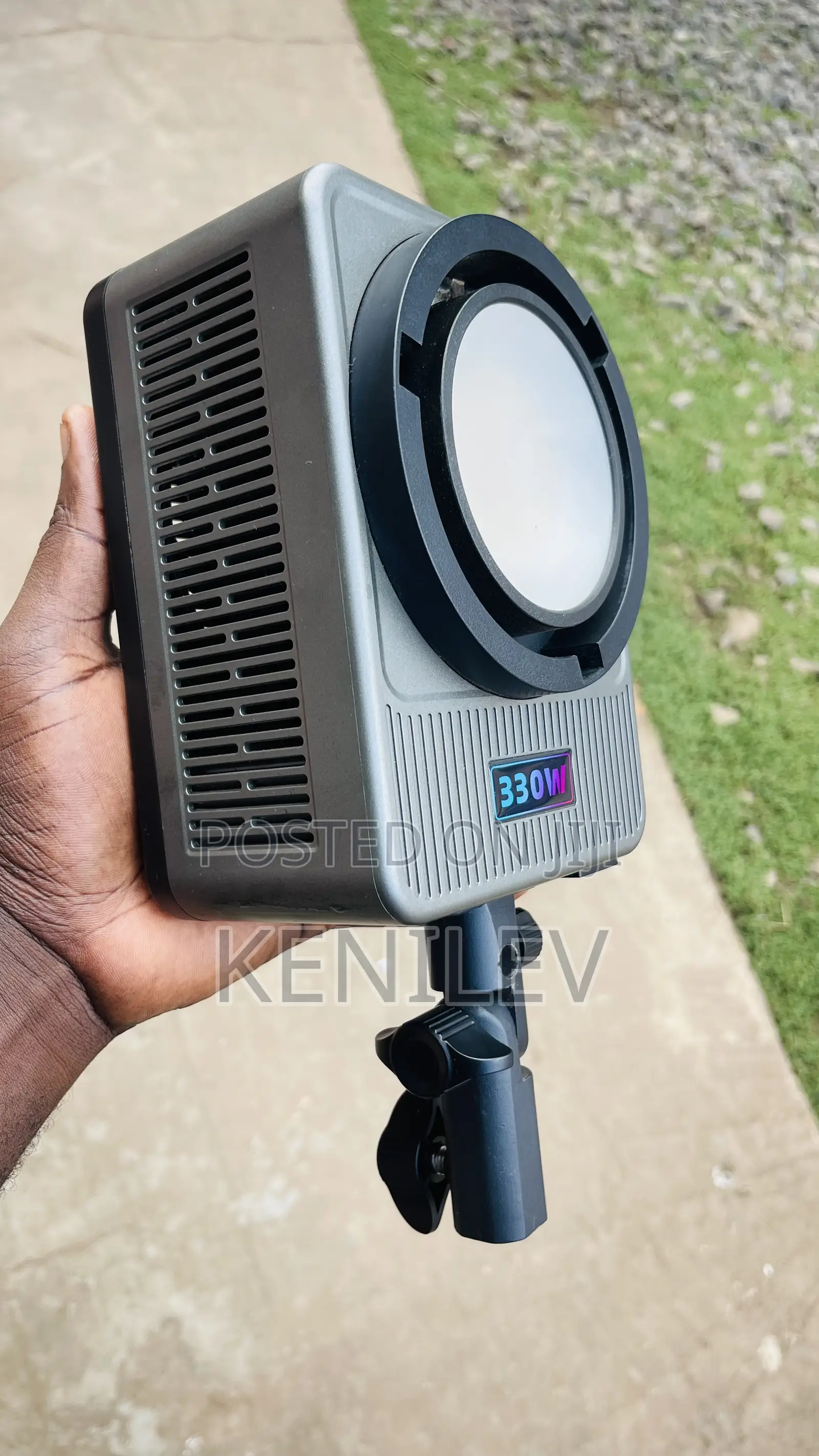 KHAZI 330 Watt RGB / Bi Colour Light
