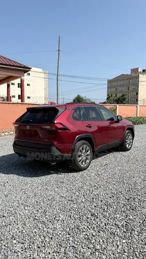 Toyota RAV4 2021 Red