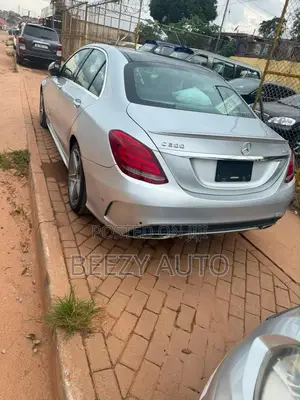 Mercedes-Benz C300 Sport 4Matic Sedan AWD (2.0L 4cyll 7A) 2016 Silver