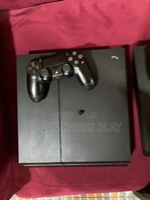 PS4 Console