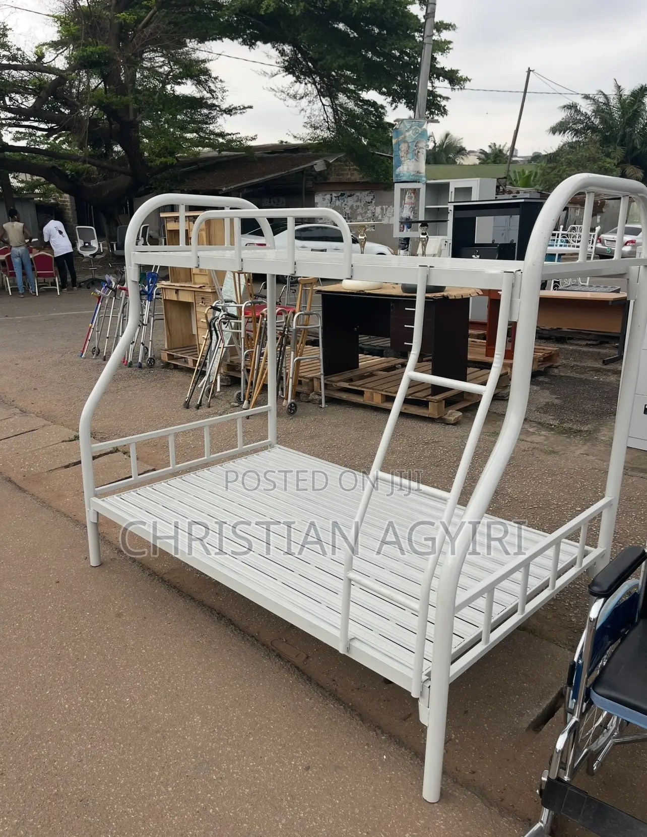 Metallic Bunk Bed