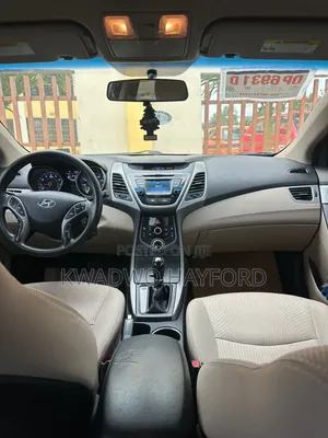 Hyundai Elantra 2016 Black