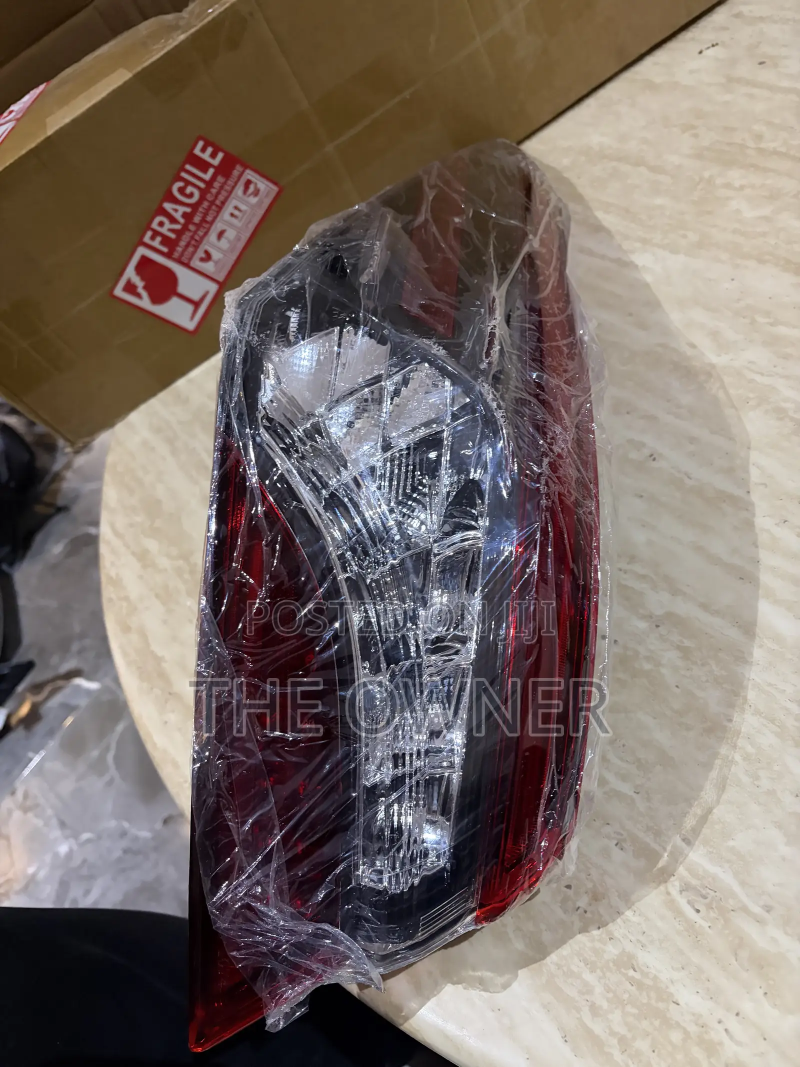 2021to 2023 Toyota Camry Tail Light Driver Side
