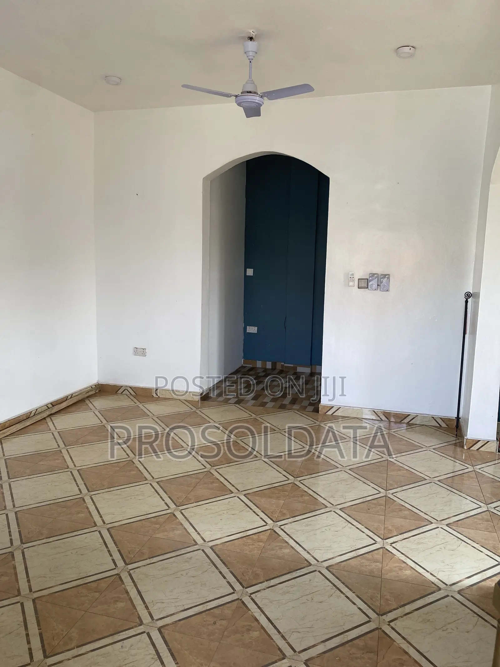 2bdrm Apartment in Commandos for rent