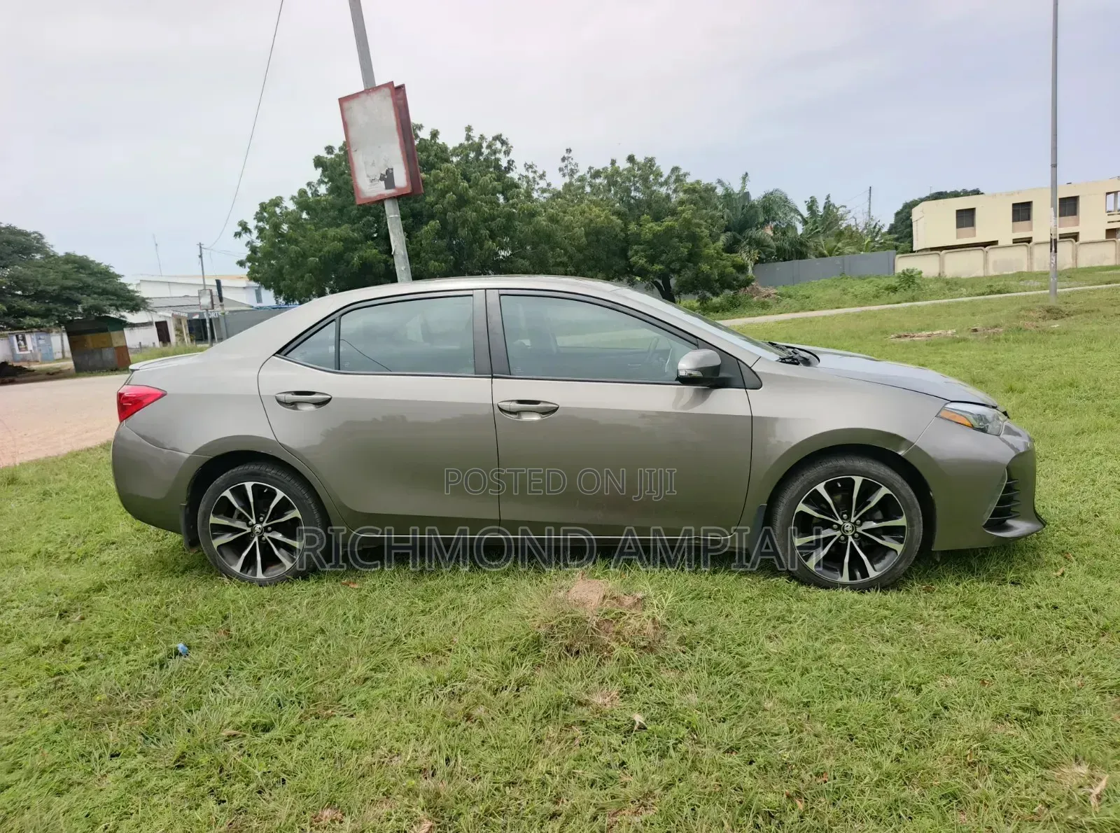 Toyota Corolla 2019 Gray