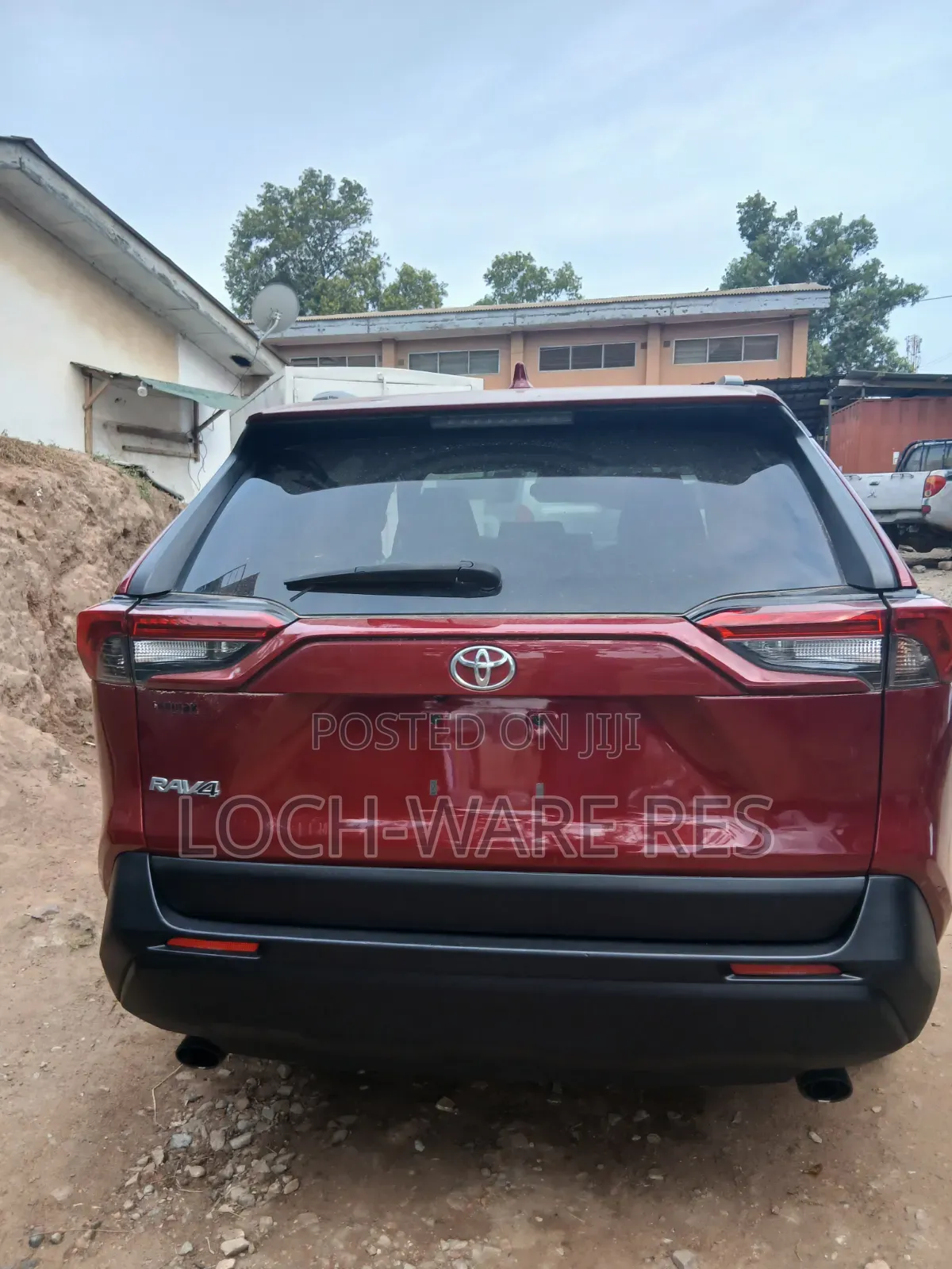 Toyota RAV4 XLE FWD 2019