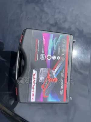 High-Power Multi-Function Jump Starter and Tyre Pump Kit