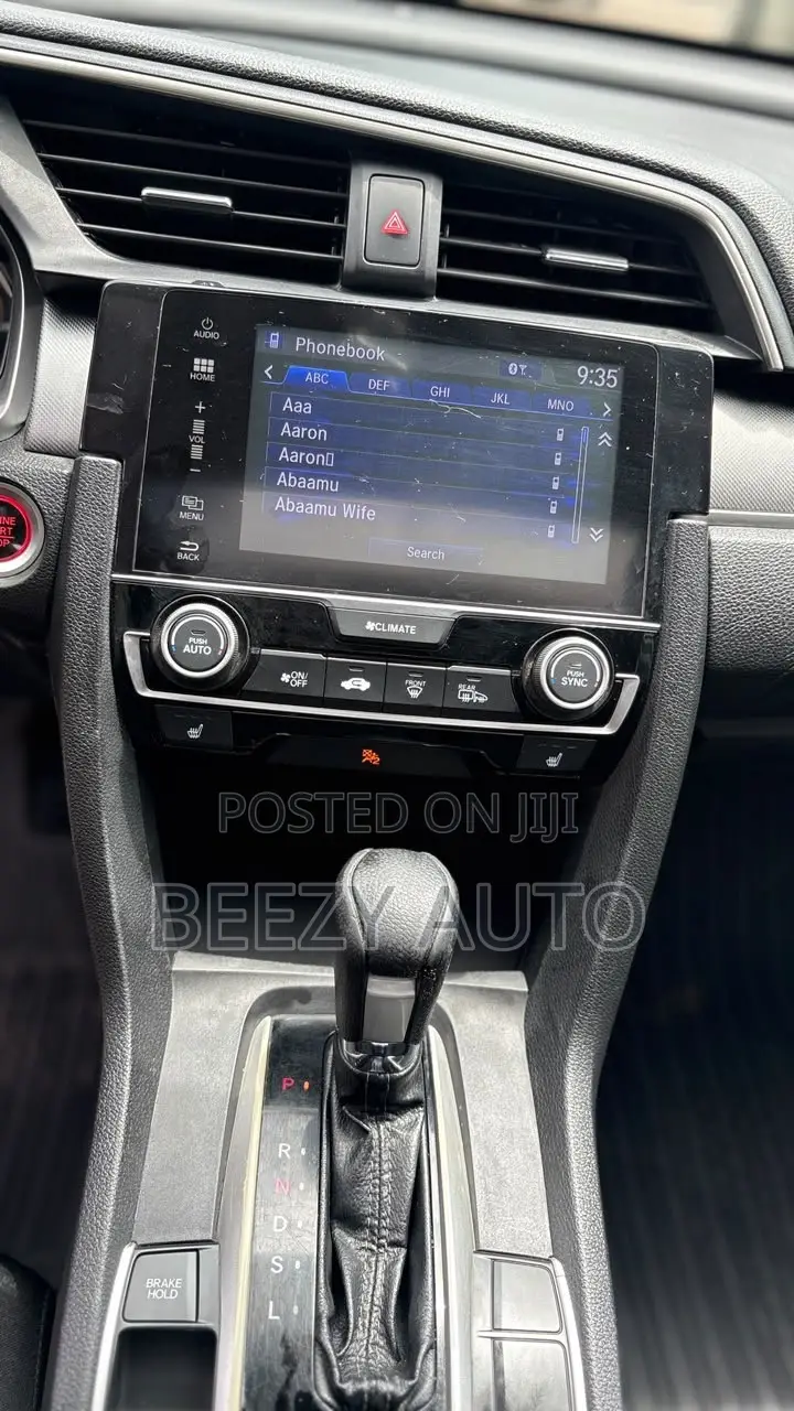 Honda Civic EX Sedan 2018 White