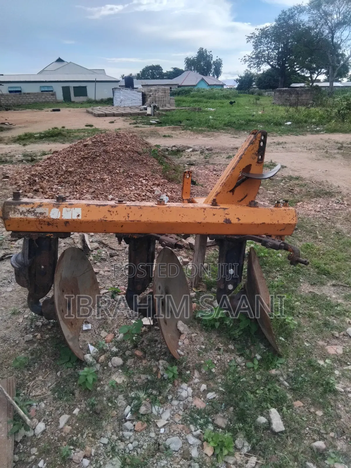 Valtra Plough