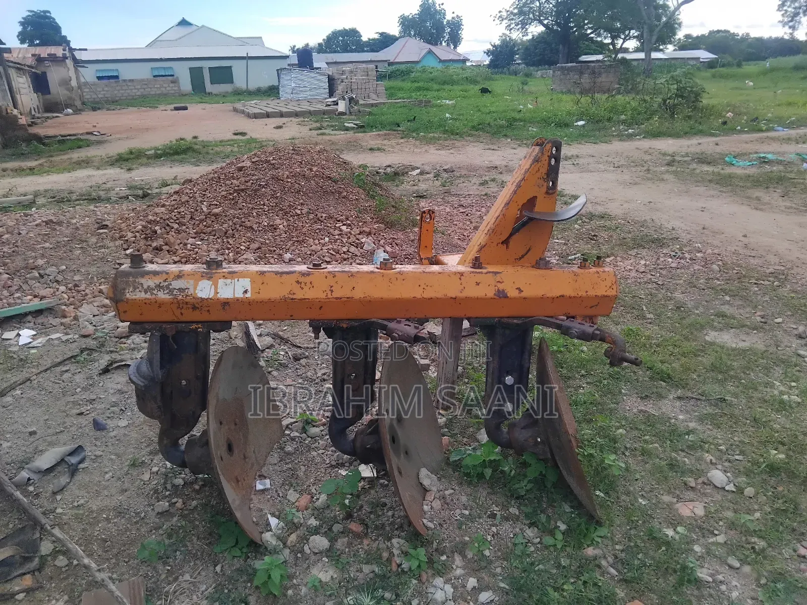 Valtra Plough