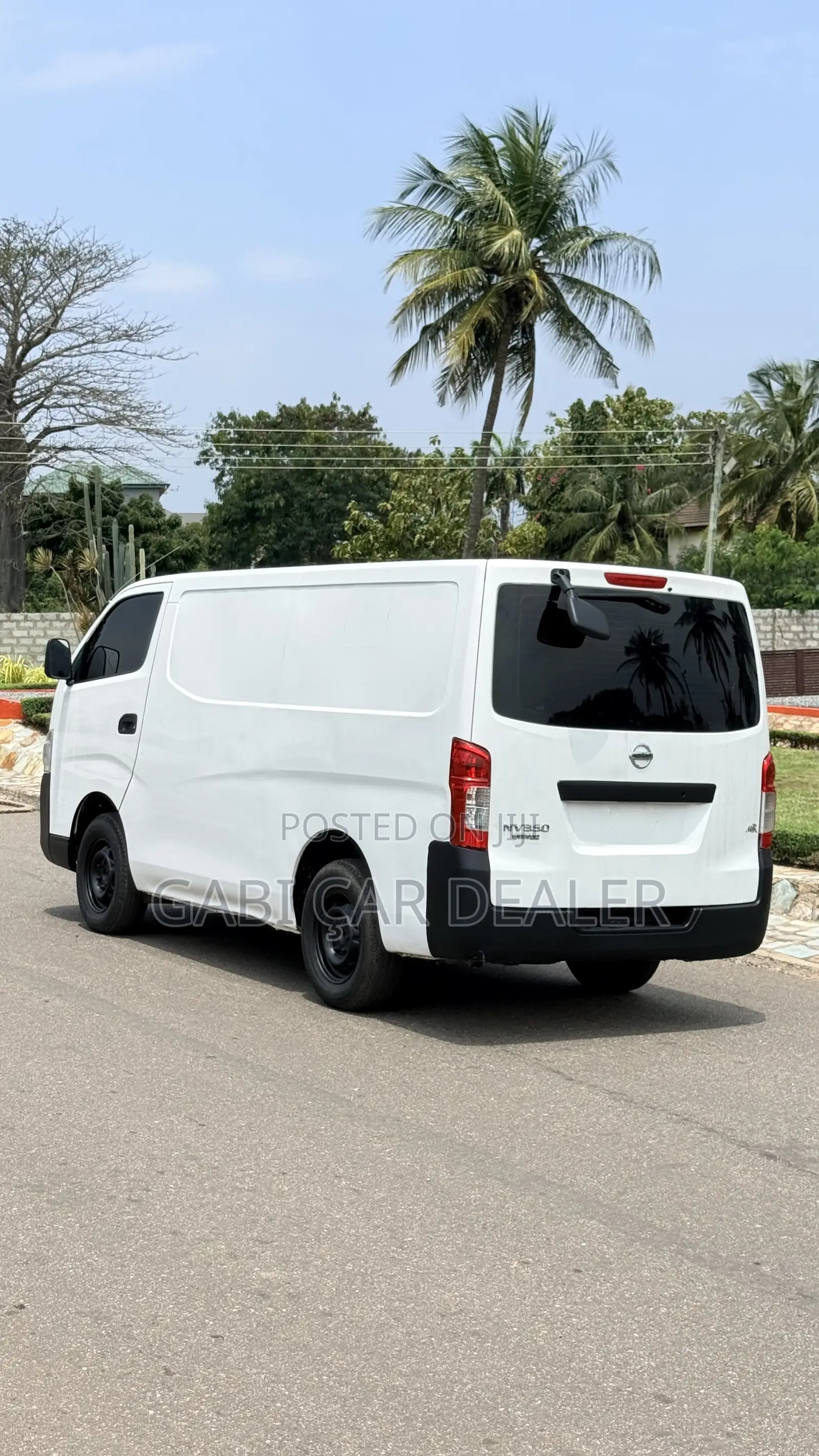 Nissan NV350 2016 White