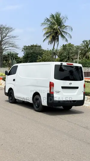 Nissan NV350 2016 White