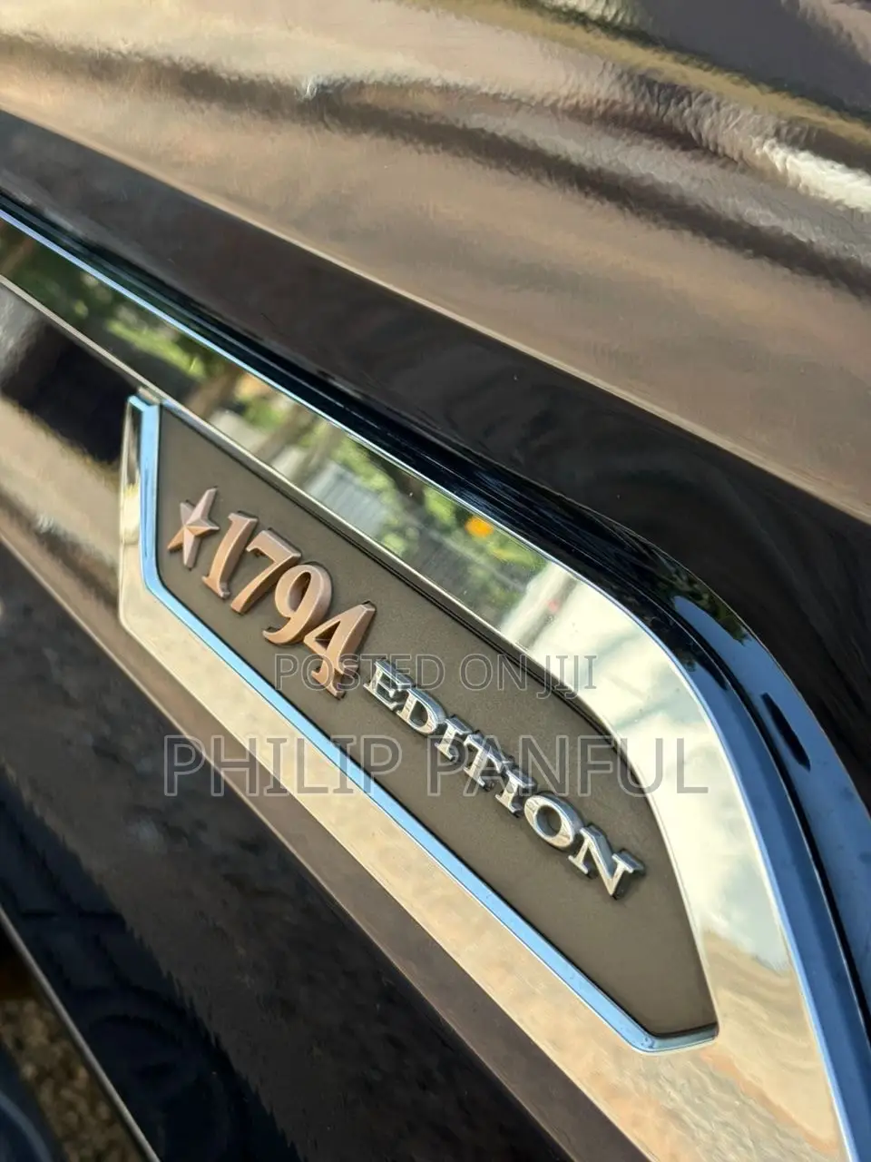Toyota Tundra 1794 Edition CrewMax 5.5' Bed 2024 Black