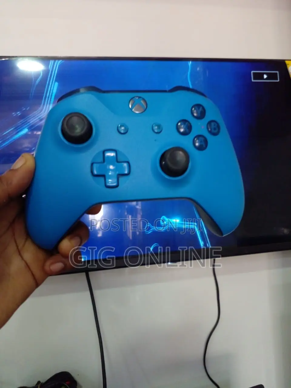 Xbox 360 Gaming Controller