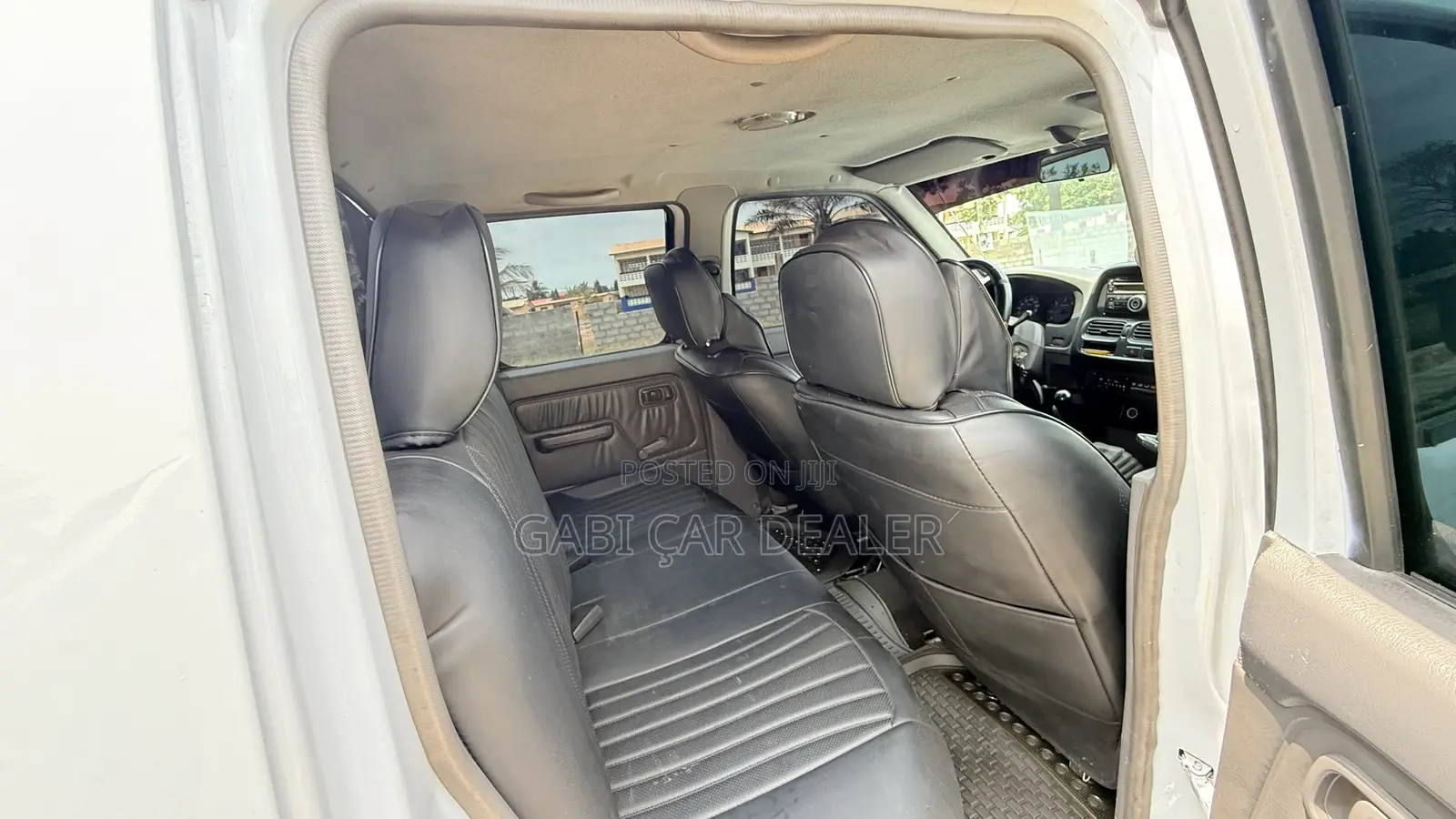 Nissan Hardbody 2019 White
