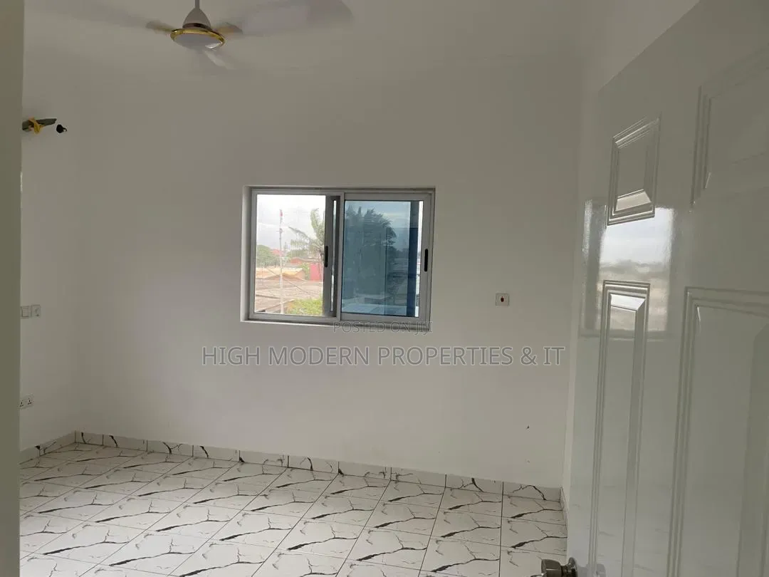 2bdrm Apartment in Akpanja, Teshie for rent