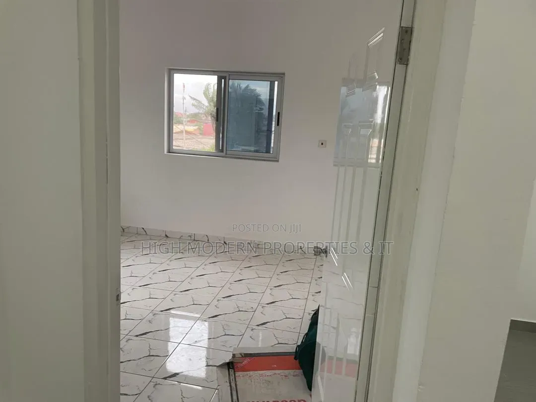 2bdrm Apartment in Akpanja, Teshie for rent