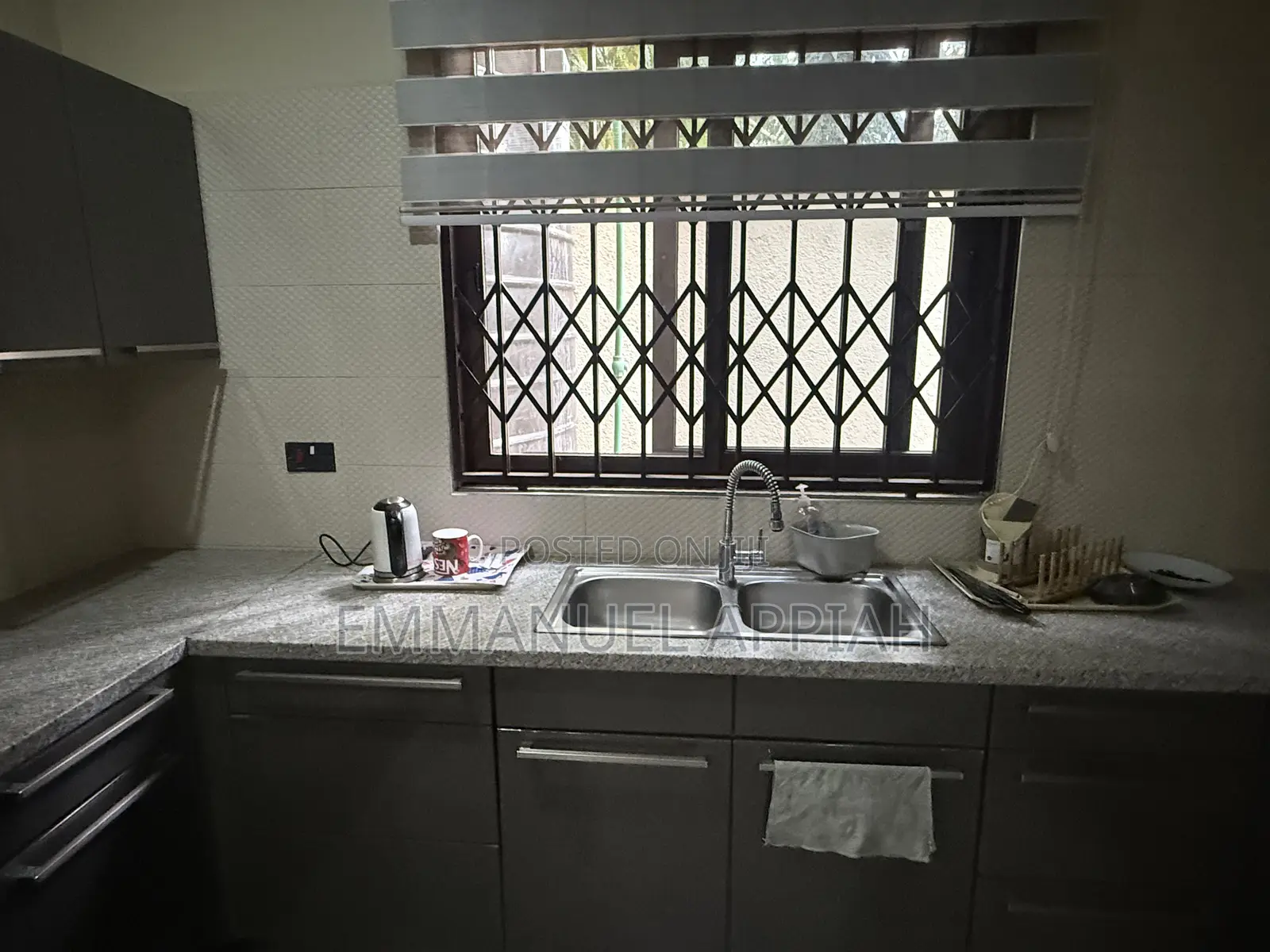 Furnished 4bdrm Townhouse / Terrace in Adjiriganor for rent
