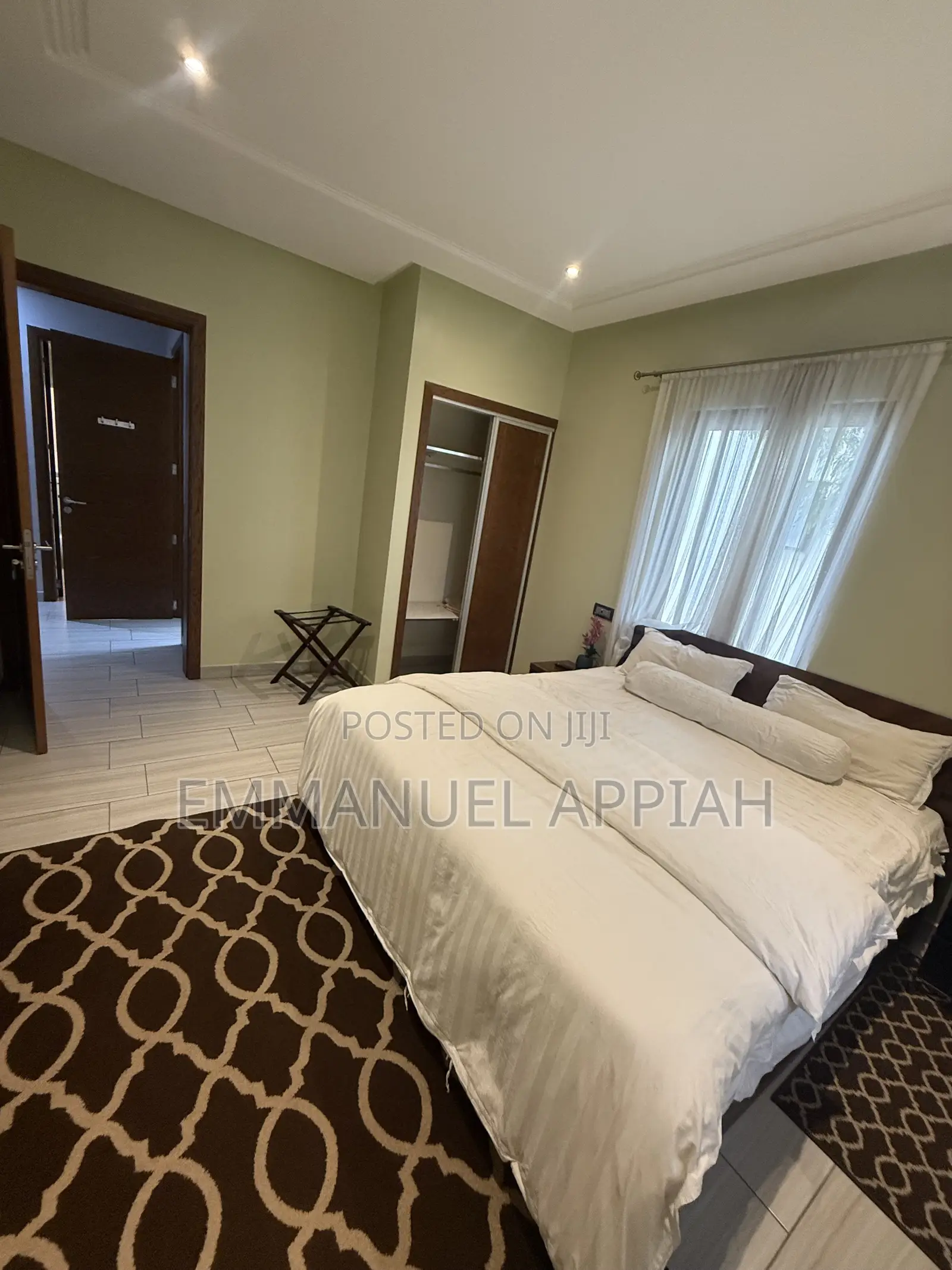 Furnished 4bdrm Townhouse / Terrace in Adjiriganor for rent