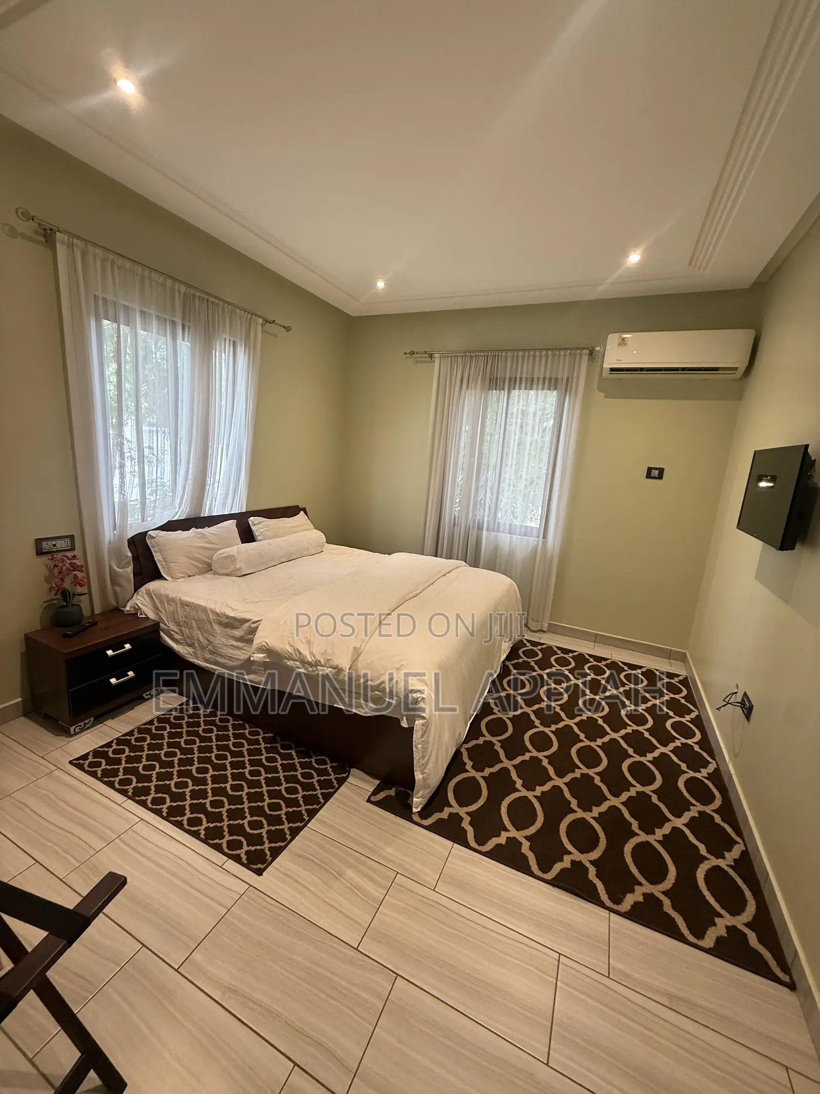 Furnished 4bdrm Townhouse / Terrace in Adjiriganor for rent