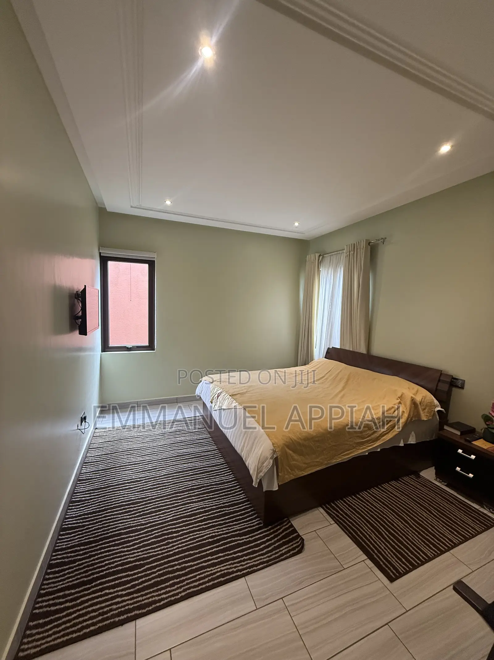 Furnished 4bdrm Townhouse / Terrace in Adjiriganor for rent