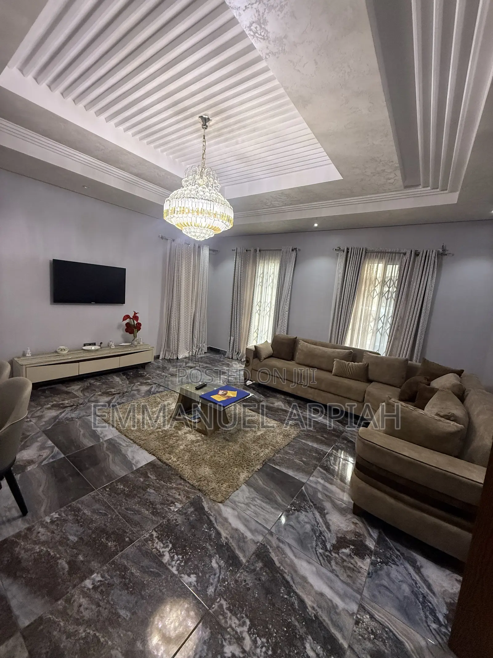 Furnished 4bdrm Townhouse / Terrace in Adjiriganor for rent