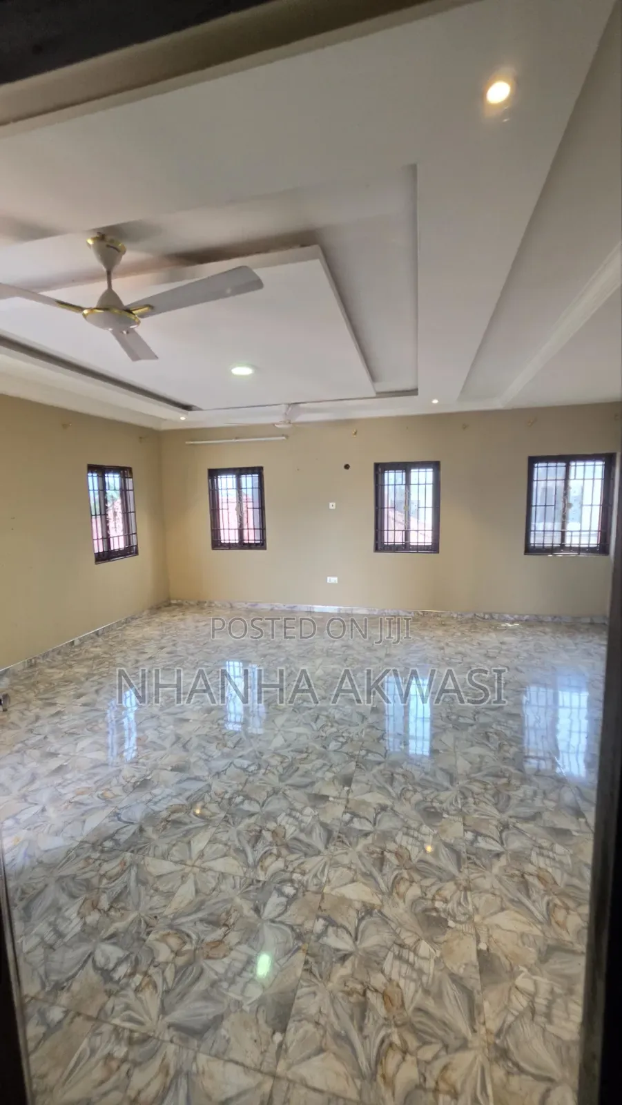 2bdrm Apartment in Junction Mall, Sakumono for rent