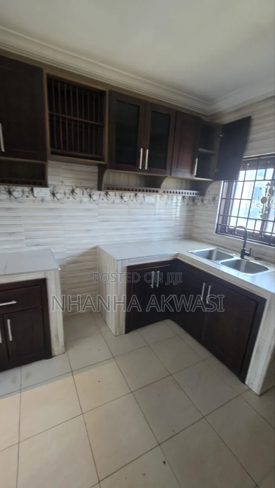 2bdrm Apartment in Junction Mall, Sakumono for rent