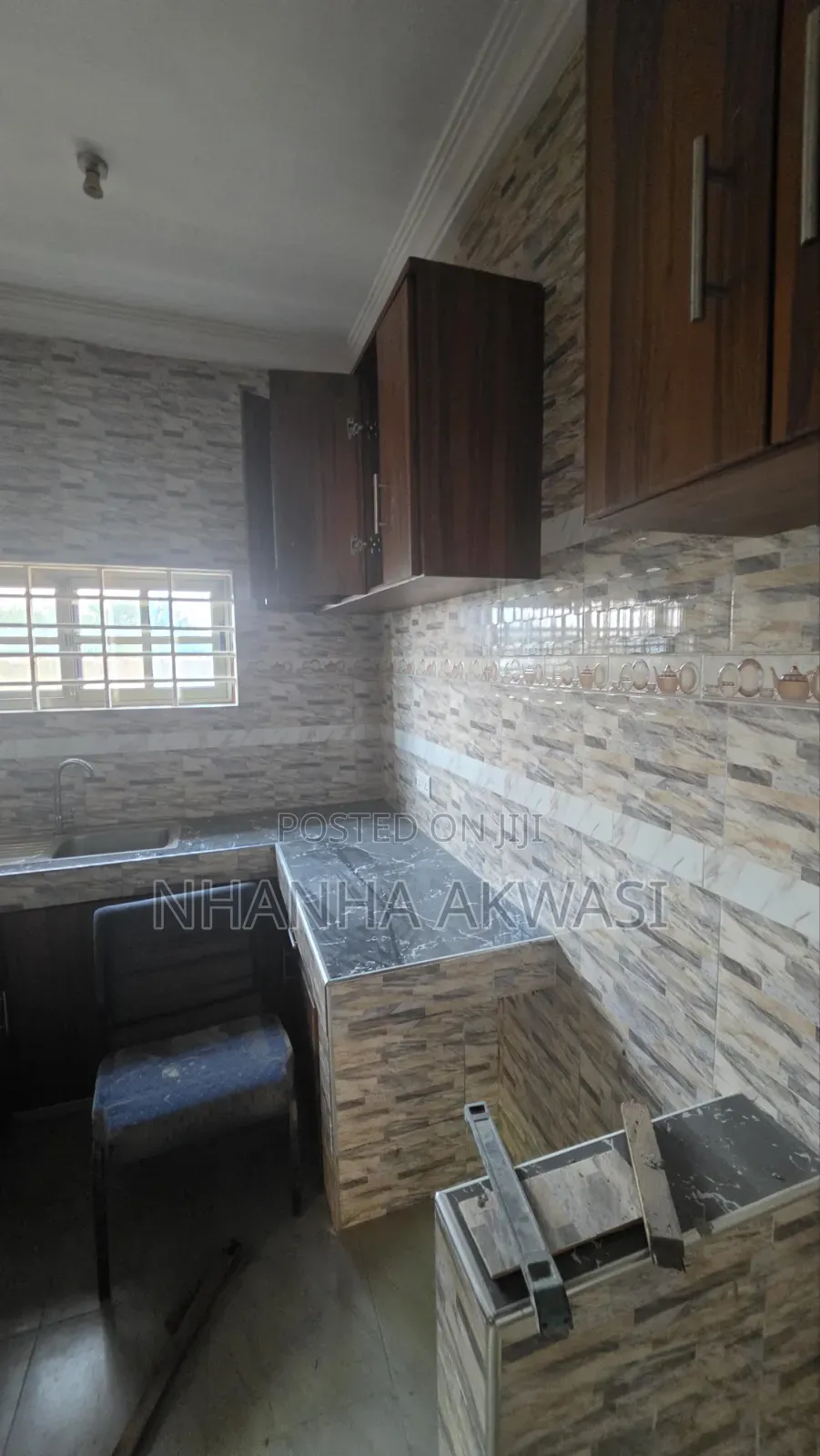 2bdrm Apartment in Community 18, Sakumono for rent