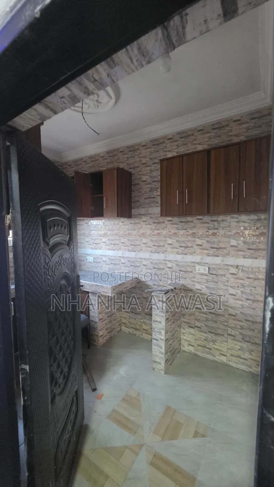 2bdrm Apartment in Community 18, Sakumono for rent