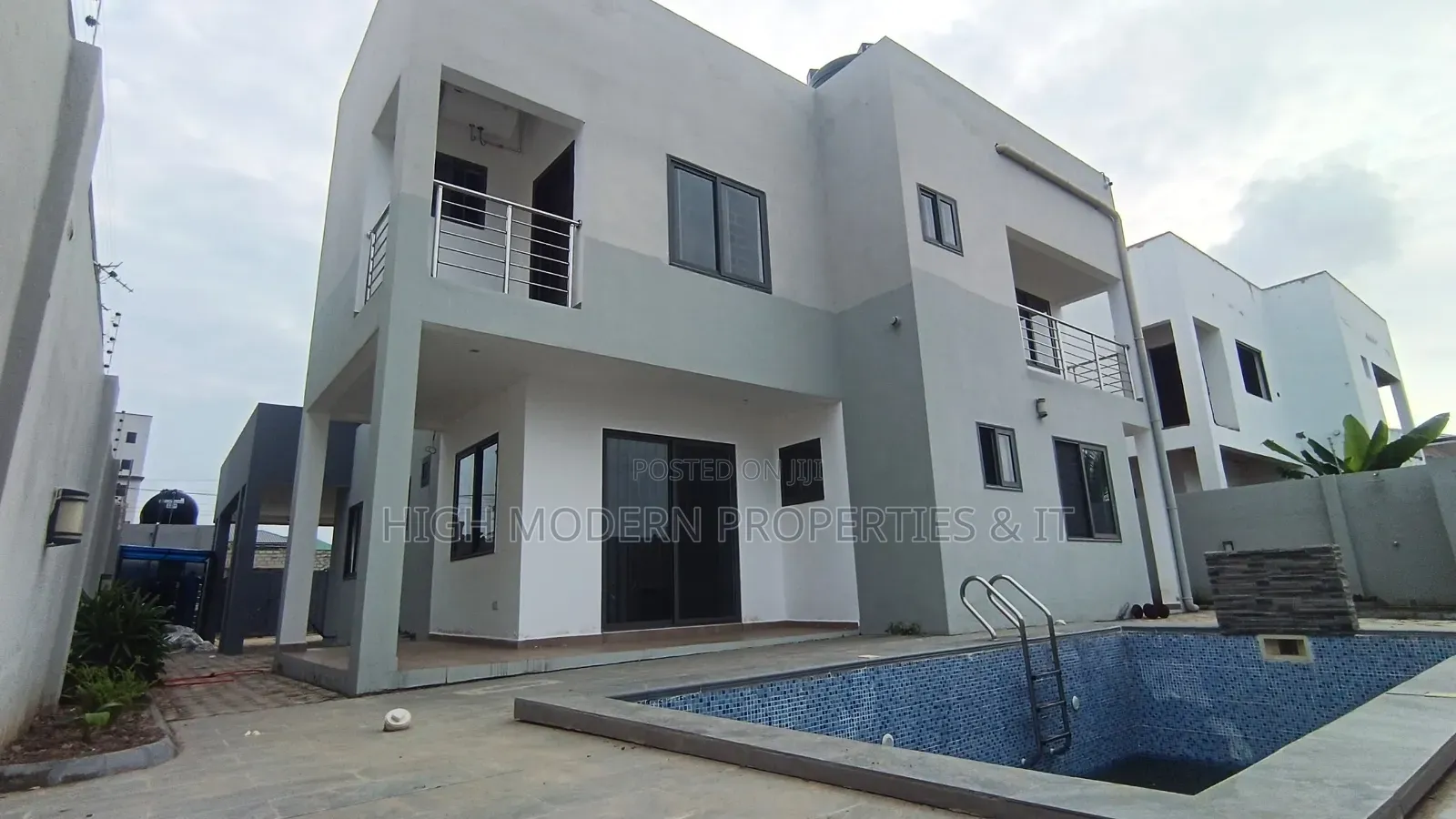 4bdrm House in East Airport, Teshie for rent