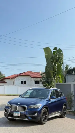 BMW X1 sDrive28i FWD 2020 Blue