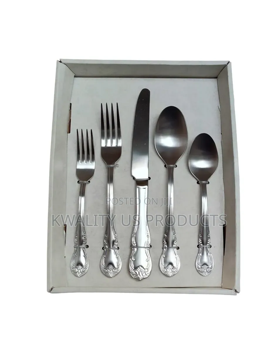 The Pioneer Woman 20-Piece Cutlery Set