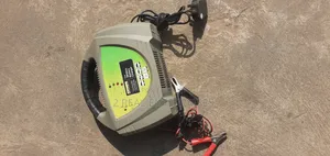 Halfords Over 1800cc Car Battery Charger