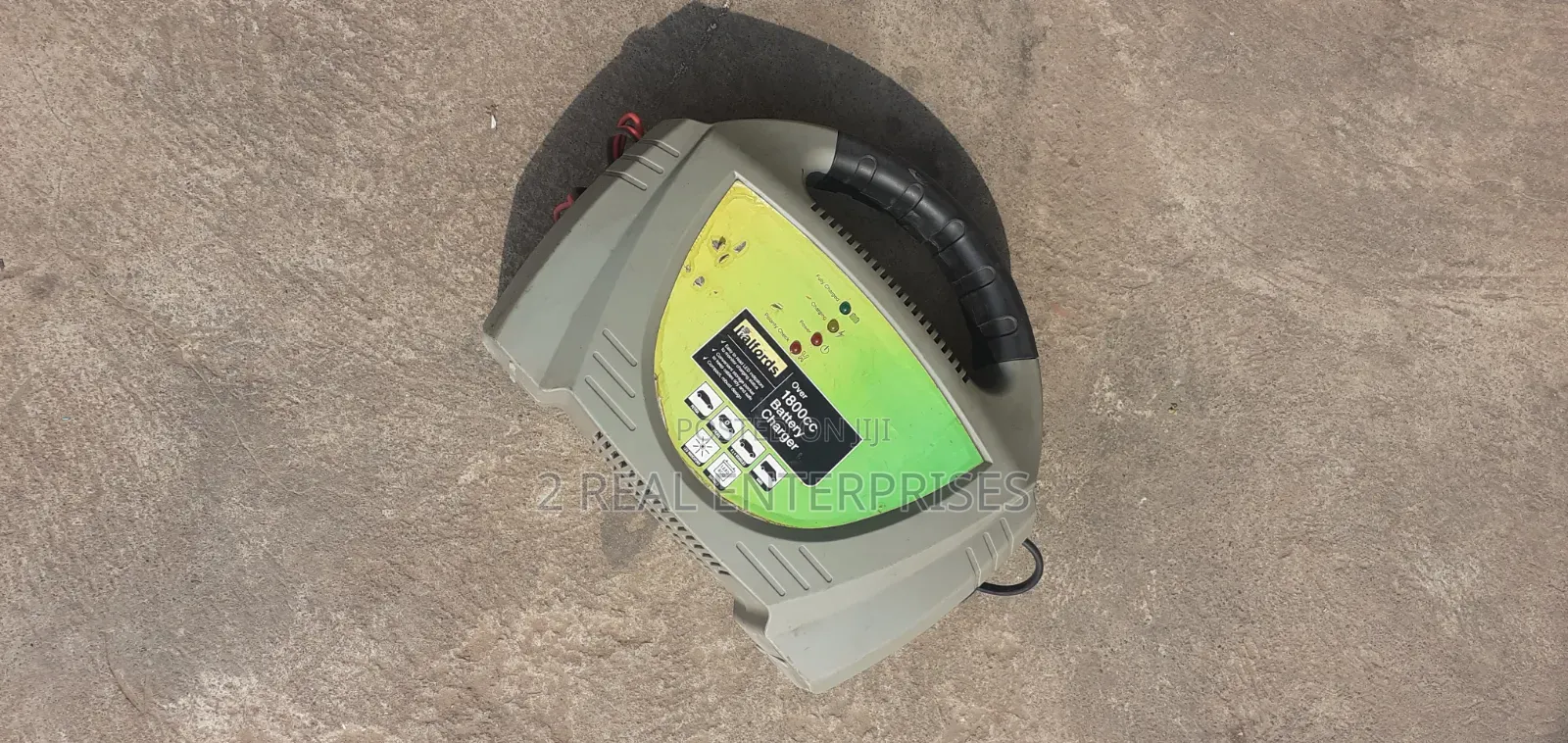 Halfords Over 1800cc Car Battery Charger