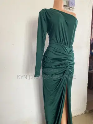 Ladies Dinner Wear