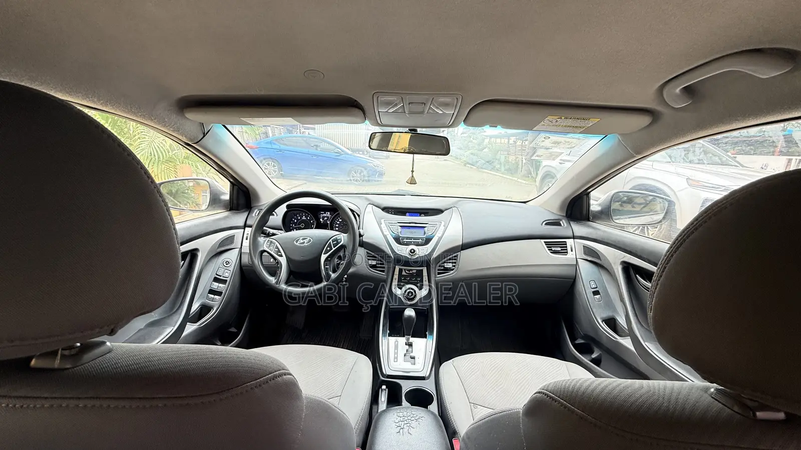 Hyundai Elantra 2012 Brown